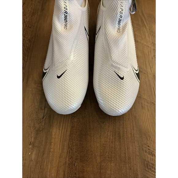 Nike Vapor Edge Pro 360 Football Cleats Mens 8 White Black AO8277-100 New - Picture 4 of 8